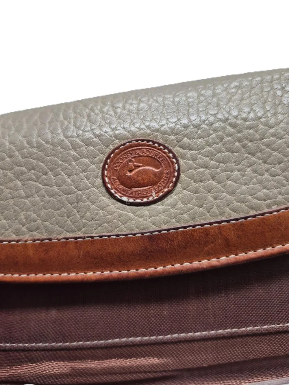 Vintage Dooney & Bourke Wallet Leather Taupe Tan & Brown Coin Holder Card Slots